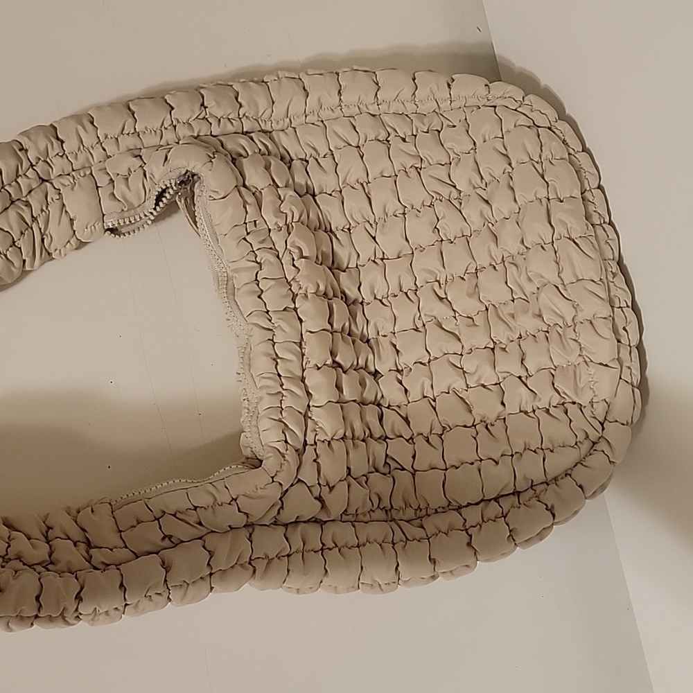 Mymummadeit bubble shoulder bag